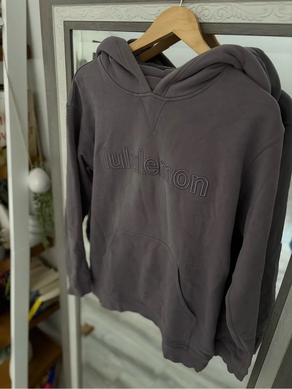 lululemon lavender pullover hoodie